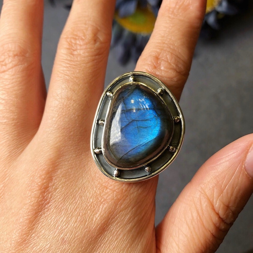 Sterling silver labradorite ring